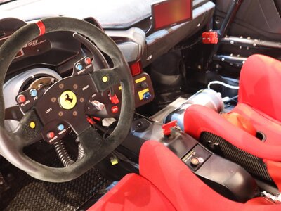 صورة 16 لـ 2015 Ferrari 458 ITALIA