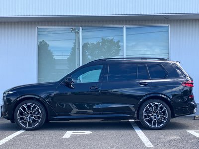 2024 BMW X7 — фото 2