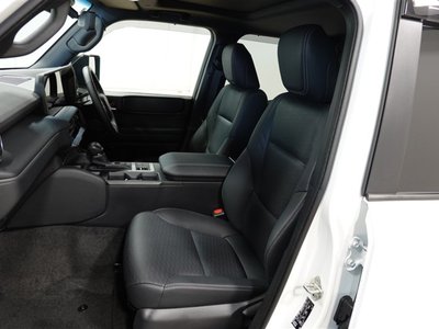 صورة 6 لـ 2025 Toyota LAND CRUISER 250