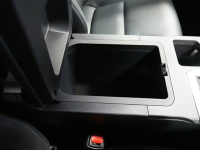 صورة 28 لـ 2025 Toyota LAND CRUISER 250