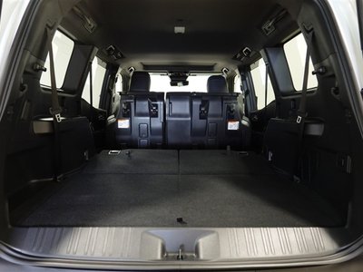 صورة 22 لـ 2025 Toyota LAND CRUISER 250