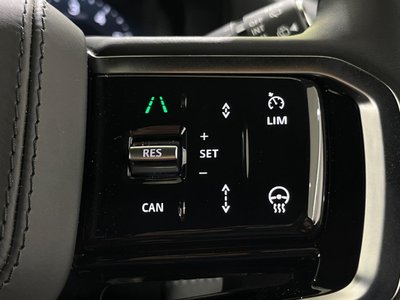 2025 LAND Rover DISCOVERY SPORT photo 8