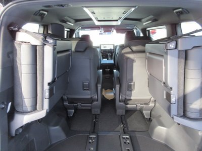 صورة 11 لـ 2024 Toyota ALPHARD