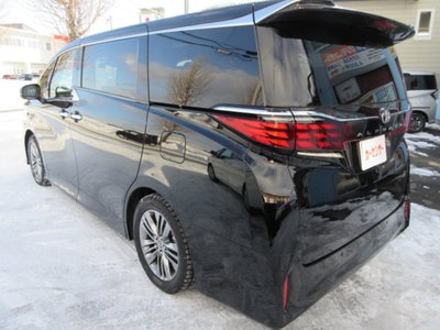 صورة 13 لـ 2024 Toyota ALPHARD