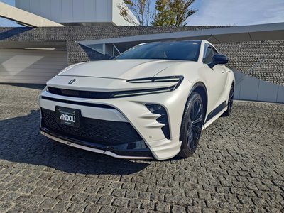 2025 Toyota CROWN SPORT — фото 1