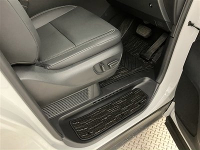2024 Toyota ALPHARD — миниатюра 34