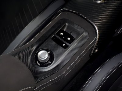 صورة 42 لـ 2022 Maserati MC20