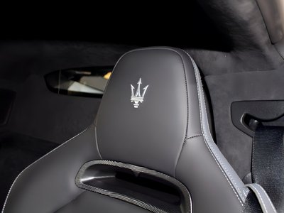 صورة 13 لـ 2022 Maserati MC20