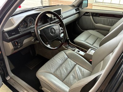 صورة مصغرة 18 لـ 1995 Mercedes-BENZ E-CLASS