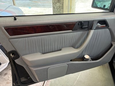 صورة مصغرة 20 لـ 1995 Mercedes-BENZ E-CLASS