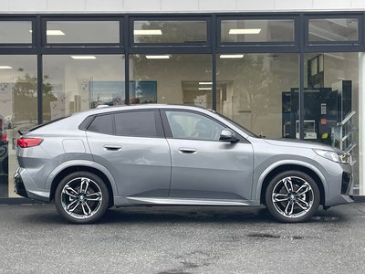 2025 BMW X2 photo 15