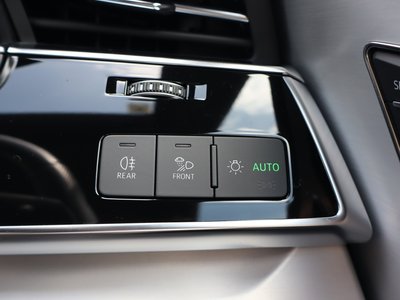 2019 AUDI Q8 — фото 52