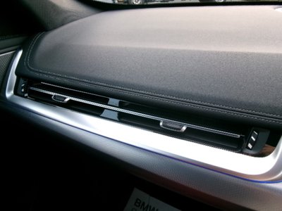 2025 BMW X1 thumbnail 36