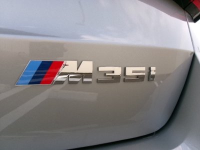 2025 BMW X1 photo 15