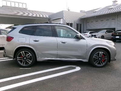 2025 BMW X1 photo 9