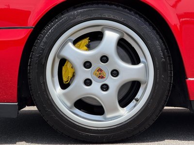 صورة مصغرة 55 لـ 1990 Porsche 911