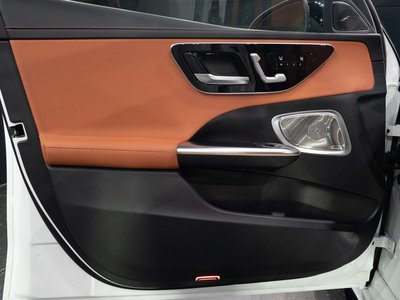 2023 Mercedes-BENZ C-CLASS AMG 照片 42