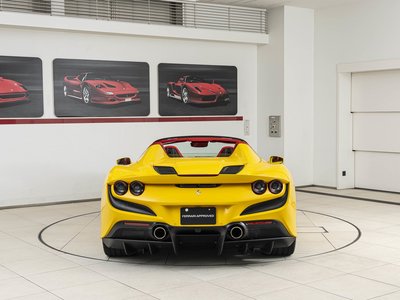 2020 Ferrari F8 SPIDER — фото 11