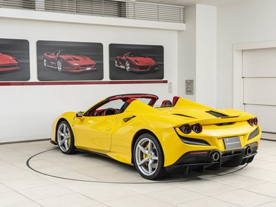 2020 Ferrari F8 SPIDER — фото 3
