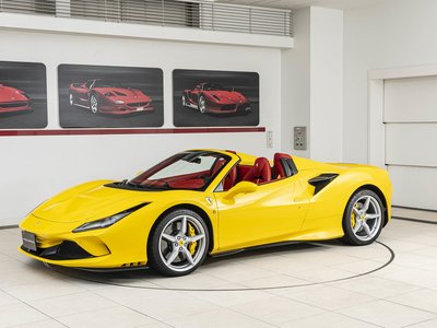2020 Ferrari F8 SPIDER — фото 7
