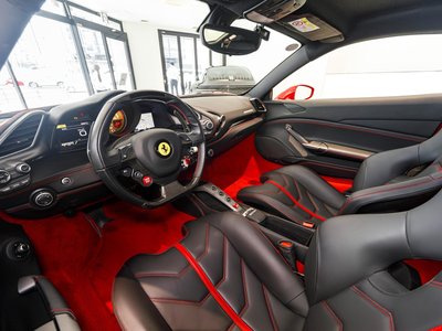 صورة مصغرة 21 لـ 2017 Ferrari 488 GTB