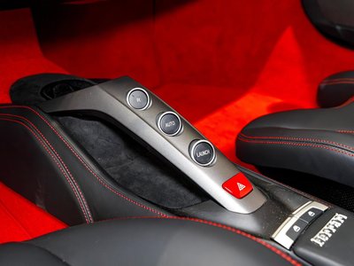 صورة مصغرة 30 لـ 2017 Ferrari 488 GTB
