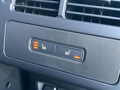 2025 LAND Rover DISCOVERY thumbnail 21