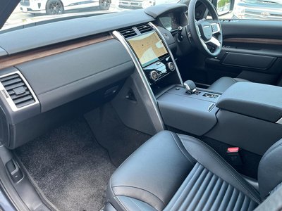 2025 LAND Rover DISCOVERY photo 15