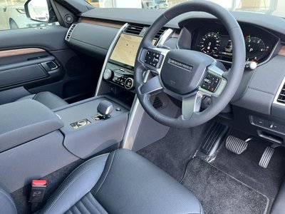 2025 LAND Rover DISCOVERY photo 11
