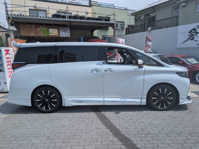 صورة 13 لـ 2025 Toyota ALPHARD