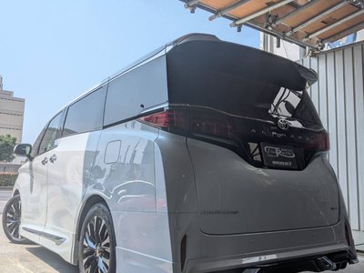 صورة 10 لـ 2025 Toyota ALPHARD