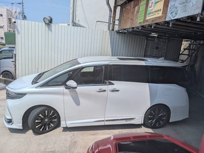 صورة 45 لـ 2025 Toyota ALPHARD