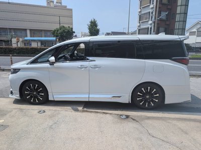 صورة 15 لـ 2025 Toyota ALPHARD