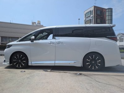 صورة 14 لـ 2025 Toyota ALPHARD