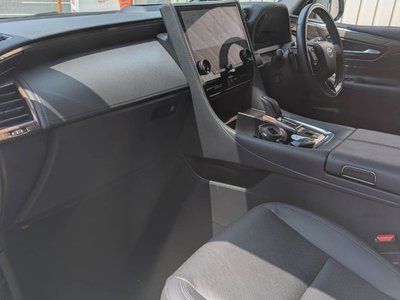 صورة 35 لـ 2025 Toyota ALPHARD
