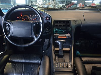 1992 Porsche 928 照片 9
