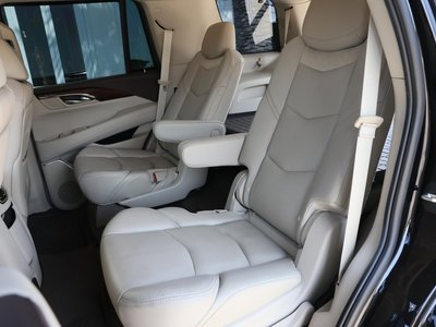 صورة مصغرة 11 لـ 2015 Cadillac ESCALADE