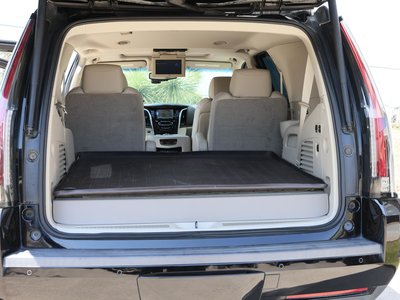 صورة مصغرة 16 لـ 2015 Cadillac ESCALADE