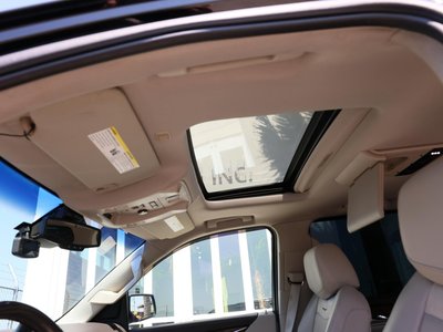صورة مصغرة 18 لـ 2015 Cadillac ESCALADE