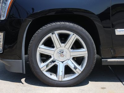 صورة مصغرة 4 لـ 2015 Cadillac ESCALADE