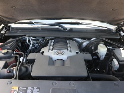 صورة مصغرة 19 لـ 2015 Cadillac ESCALADE
