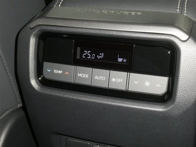 2025 Toyota LAND CRUISER 250 — фото 20