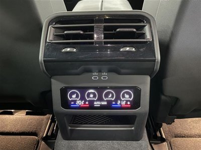 2025 BMW 5 SERIES TOURING 照片 12