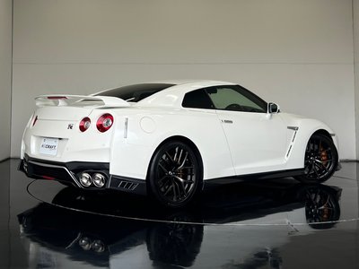 صورة 2 لـ 2017 Nissan GT-R