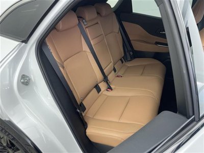 صورة 21 لـ 2024 Toyota CROWN SPORT
