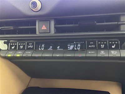 صورة 26 لـ 2024 Toyota CROWN SPORT