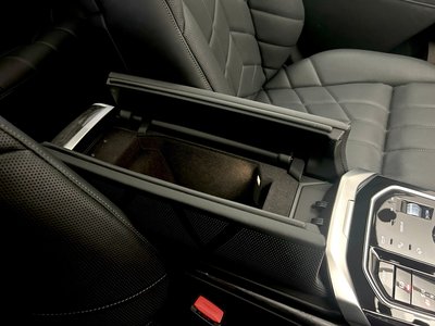 2024 BMW 7 SERIES thumbnail 37