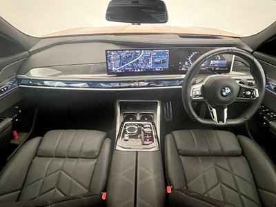 2024 BMW 7 SERIES thumbnail 42