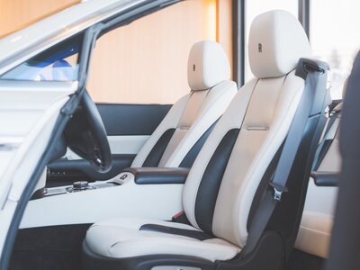 2016 ROLLS-ROYCE DAWN 照片 7