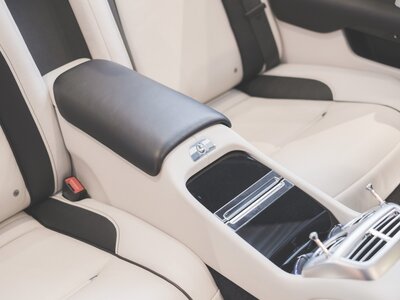 2016 ROLLS-ROYCE DAWN 照片 57